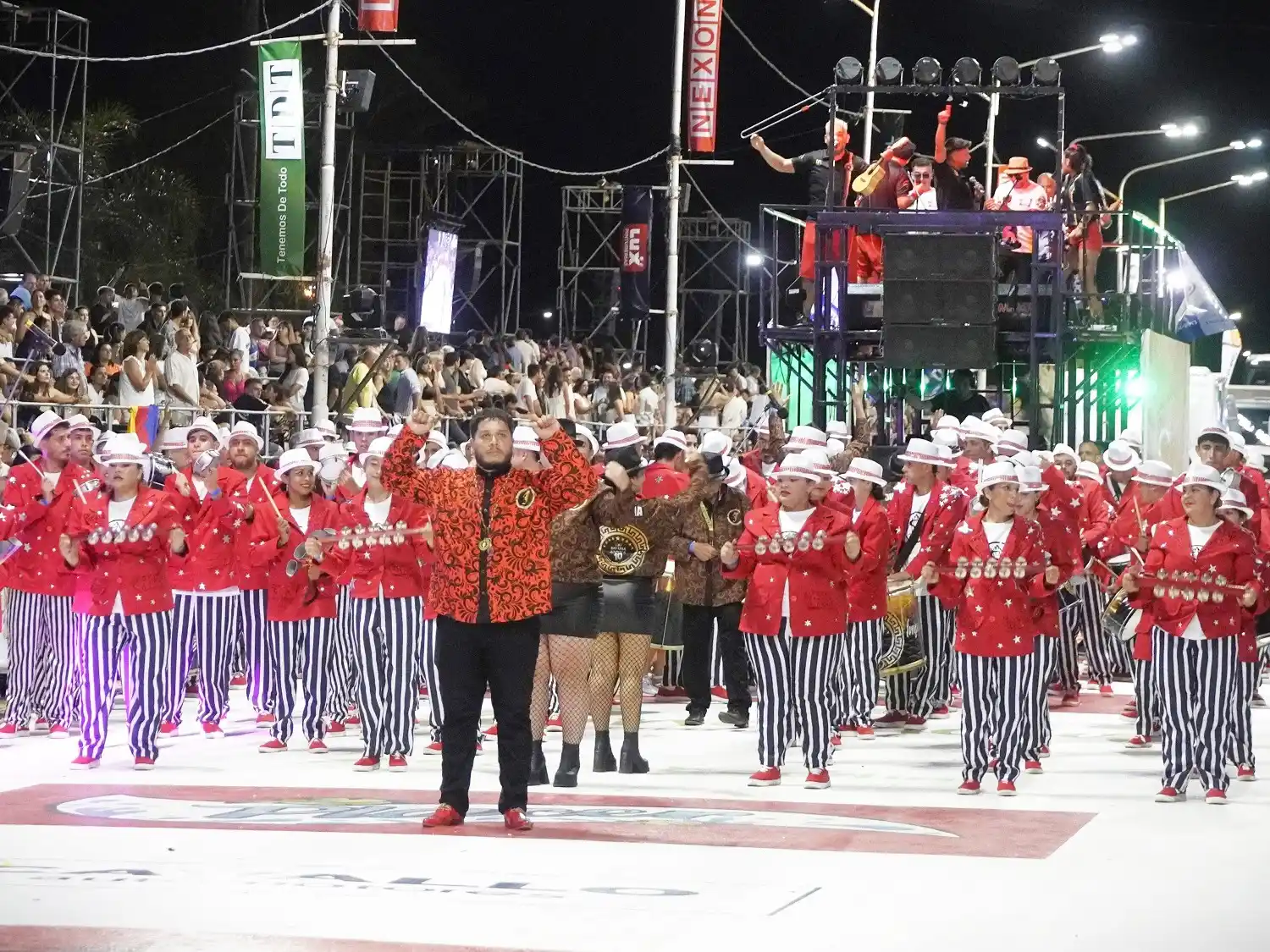 Apertura de sobres de la licitación para el servicio de sonido