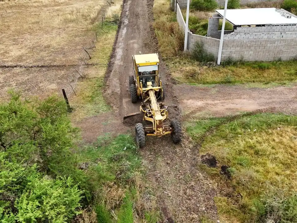 Realizaron un trabajo de mantenimiento vial detrás del Cementerio Norte