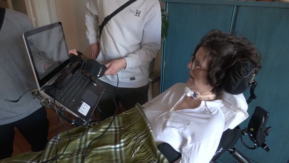 Paciente con ELA relata las dificultades para acceder a espacios en la ciudad