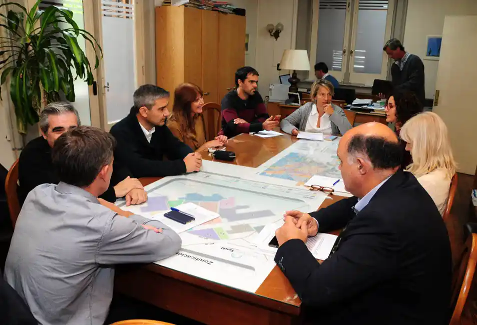 Concejales de la oposición pidieron la urgente restitución de las obras a Tandil