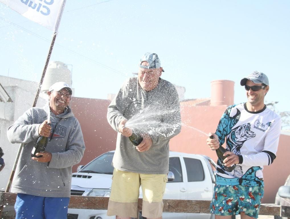 Rodolfo Elías se quedó con el concurso del Club de Pesca de Claromecó