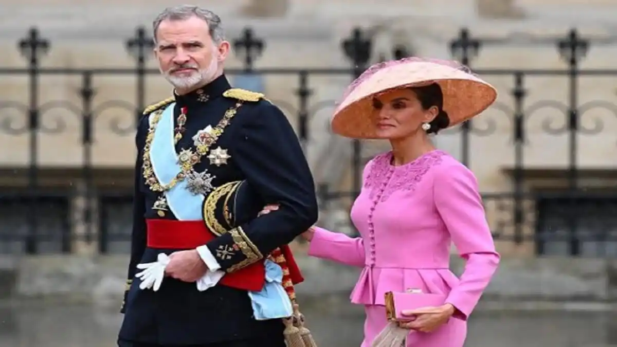 VENEZUELA PRESENTE EN LA CORONACIÓN de Carlos III: la reina Letizia lució un vestido de Carolina Herrera