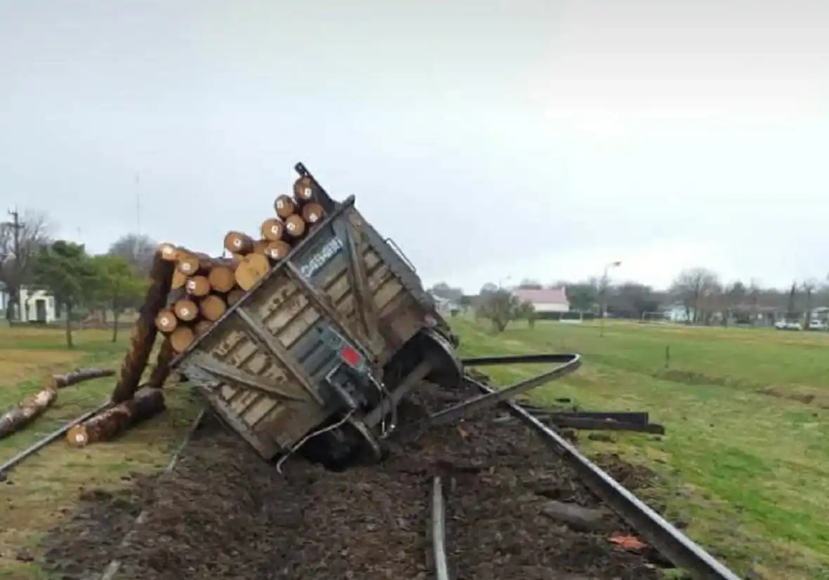  Coordinan acciones para la reparación de las vías de ferrocarril en Larroque