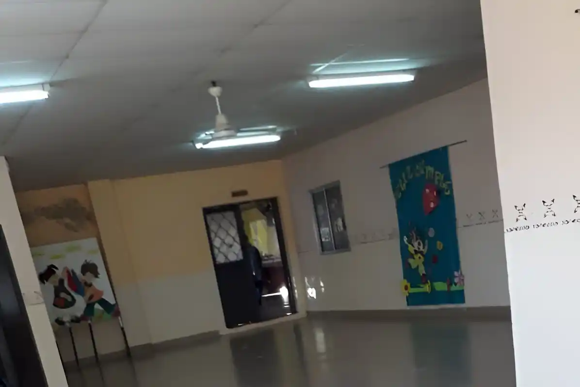 Los delincuentes dañaron aberturas para entrar a la Casa del Niño El Amanecer.