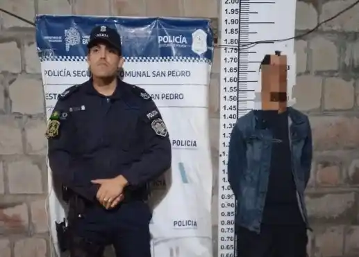 El hombre de 38 años fue llevado a la Comisaría tras provocar disturbios en la casa de su exmujer.