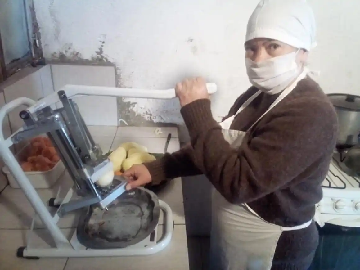 En el Barrio CGT, un comedor comunitario atiende la necesidad de 162 familias