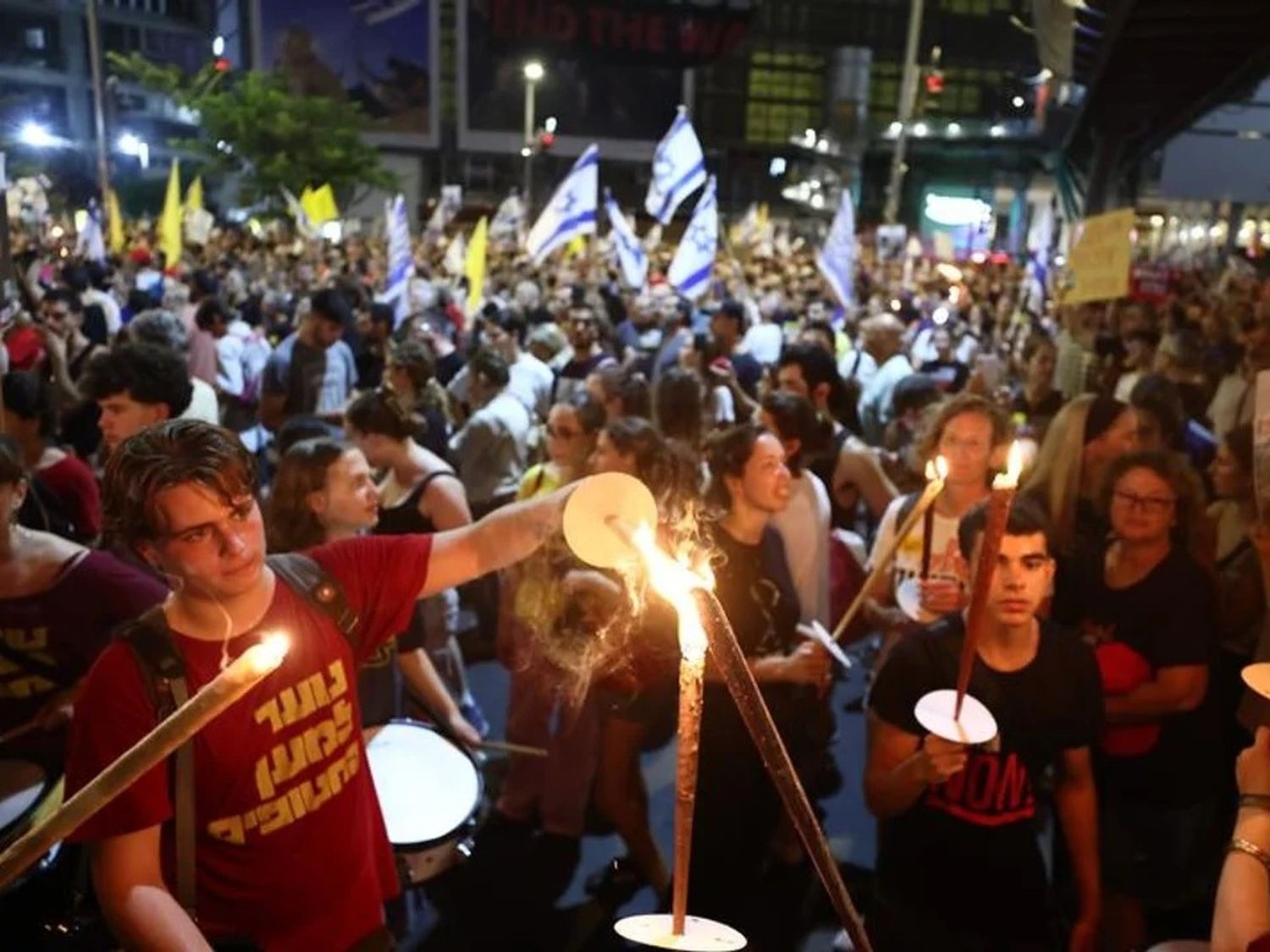 Israel exige la liberación de todos los rehenes tras aprobarse el cese al fuego
