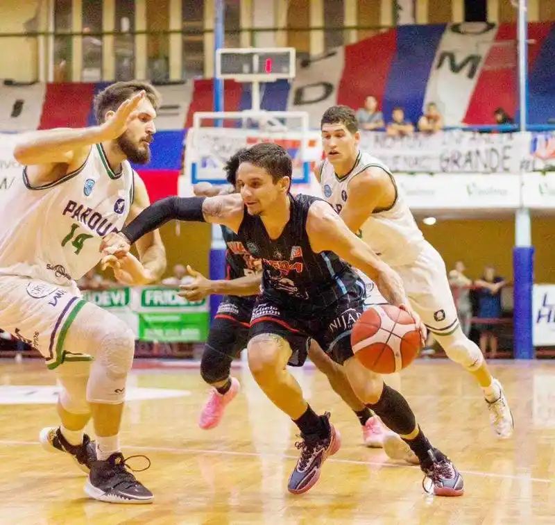 Dos fichas y una
renovación para La Unión