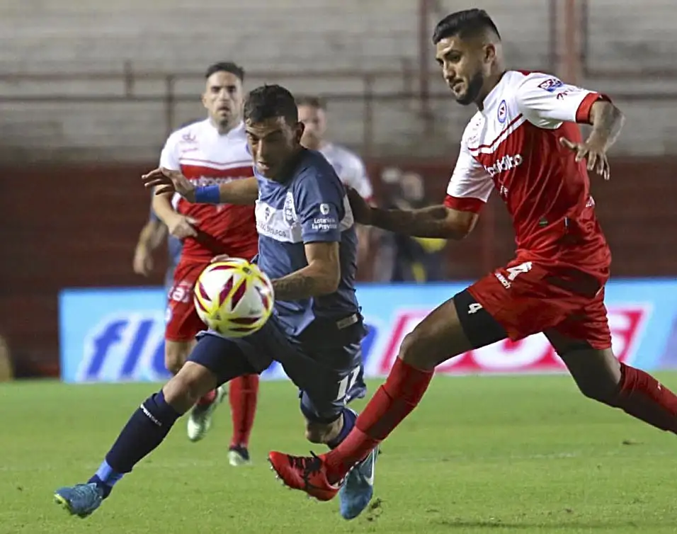Sin diferencias entre Argentinos y Gimnasia