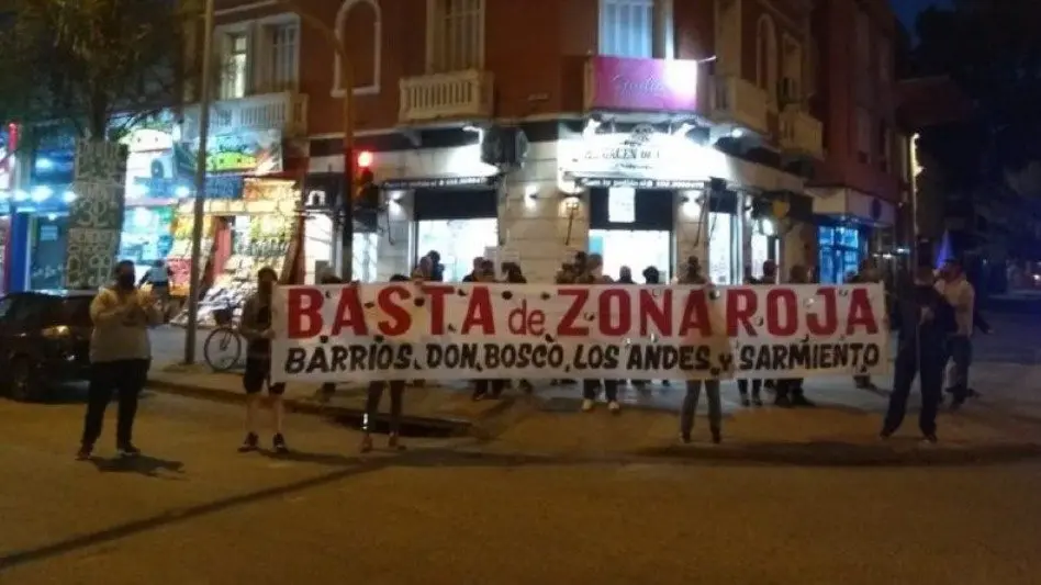 Zona Roja: avanzó un proyecto que prevé multas y sanciones