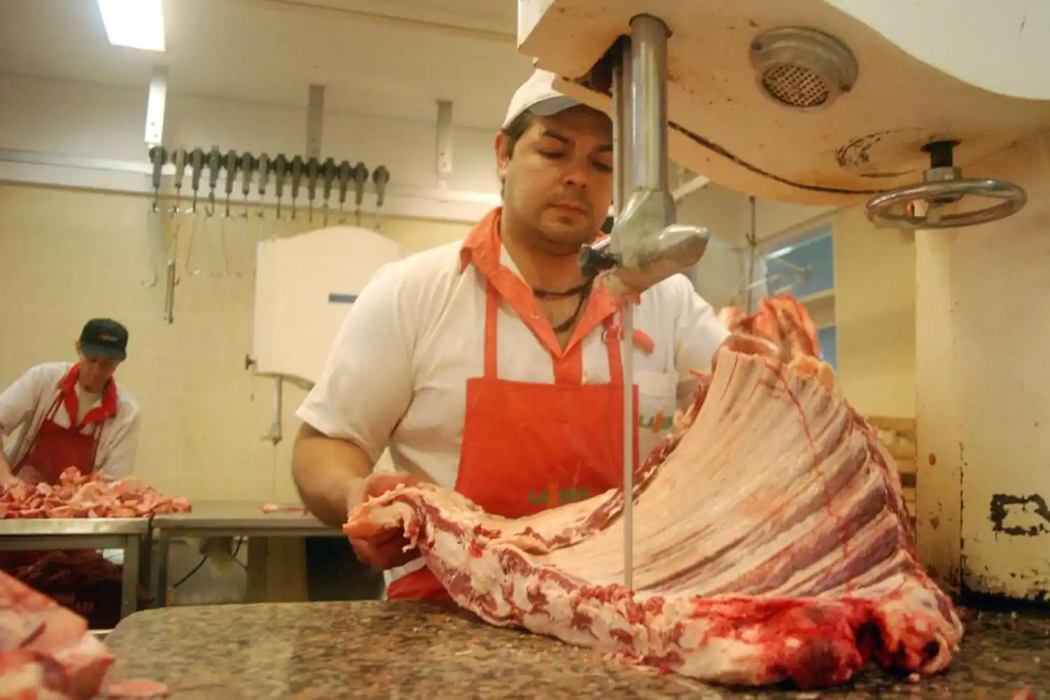 Córdoba: en tres días se vendieron 5.000 kilos del asado popular