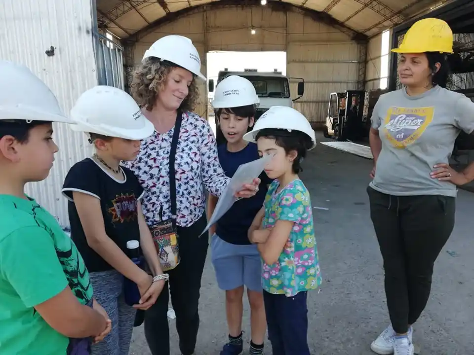 Los chicos y chicas del Club de Ciencias visitaron las instalaciones del Ecoparque