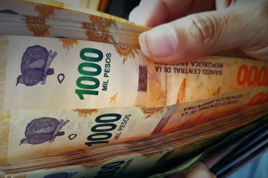Aprobaron un 32,2% de aumento del Salario Mínimo, Vital y Móvil: en diciembre legará a $156.000