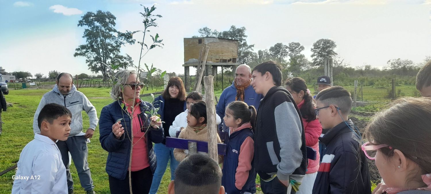 Realizan jornada de educación ambiental en Escuela “La Calera”