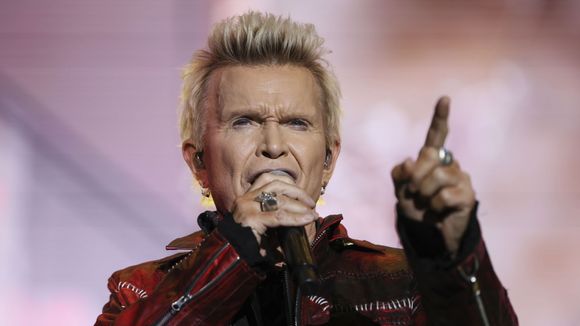 Billy Idol lanzó "Dream Into It", su primer álbum de estudio en más de una década