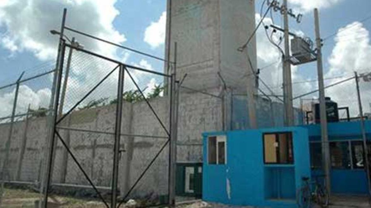 Incautaron drogas, armas blancas y teléfonos móviles en requisa en cárcel de Puente Ayala
