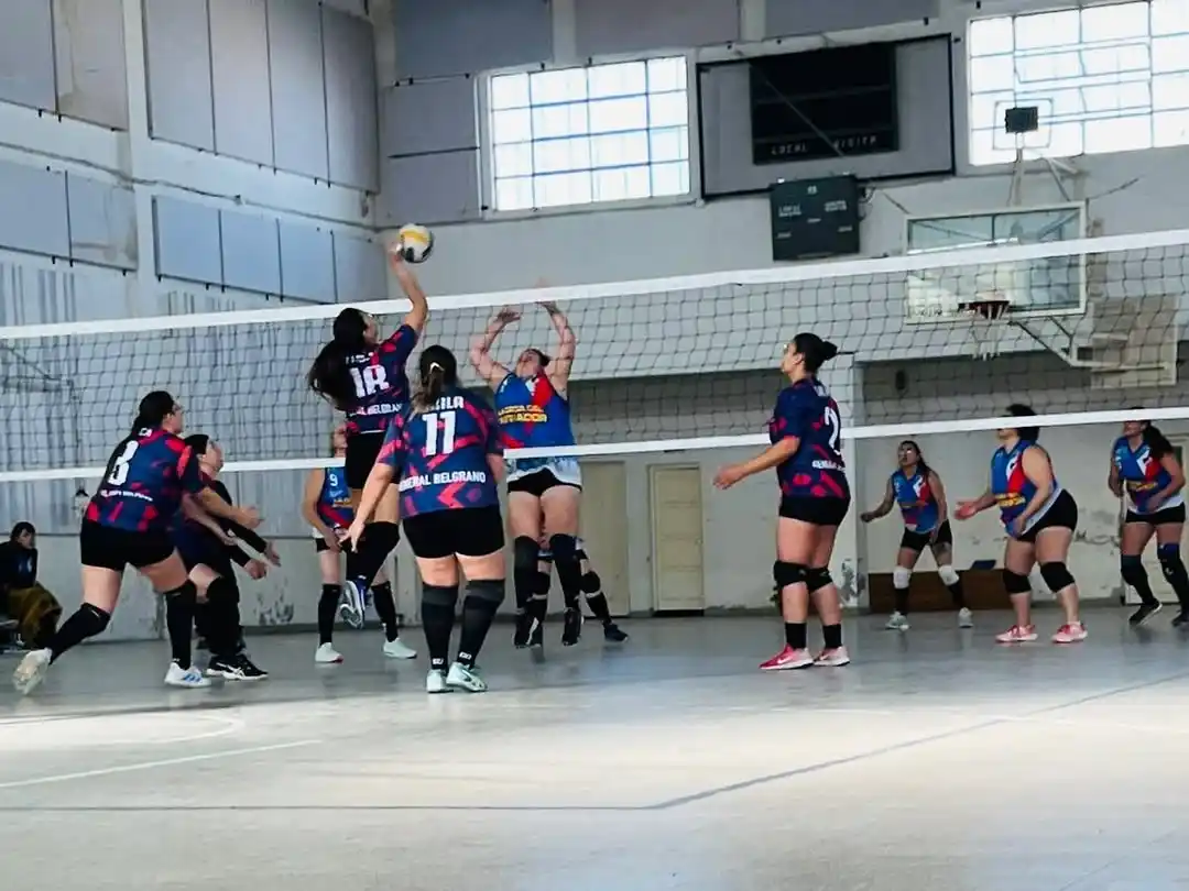 MAxi Voley Femenino - 4