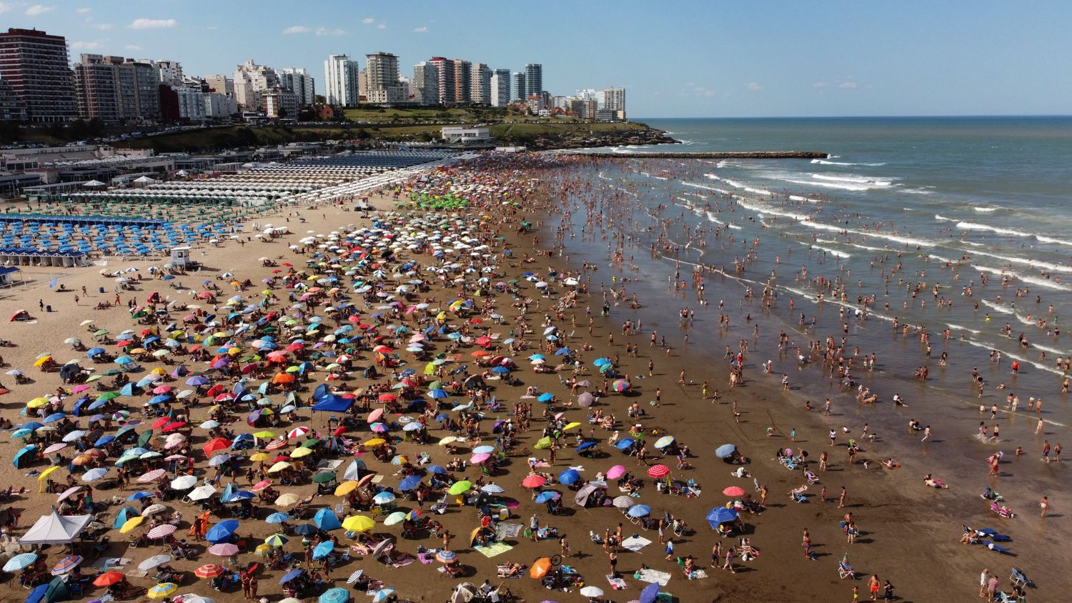 Domingo soleado con máxima de 28 grados