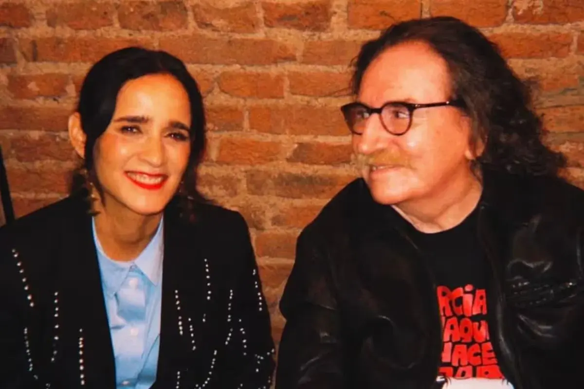 Charly García sorprendió a Julieta Venegas durante la presentación de su nuevo proyecto en Buenos Aires