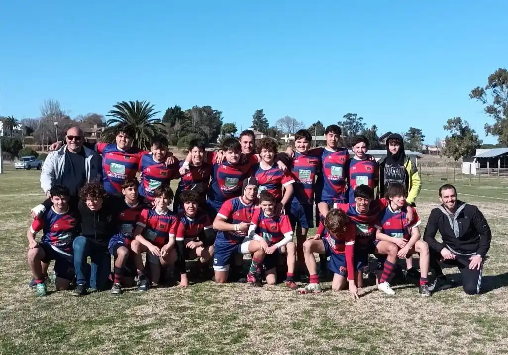 La categoría M15 de Náutico, tras ganar un importante duelo