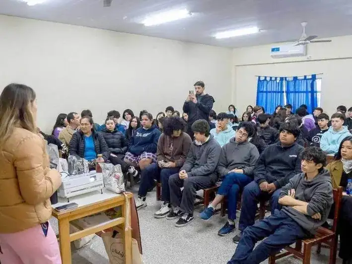 Estudiantes recibieron una charla 
de técnicos de la empresa Nutrifor