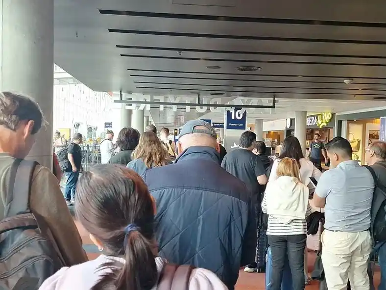 La Argentina lideró el crecimiento del tráfico aéreo en América Latina en el 2025