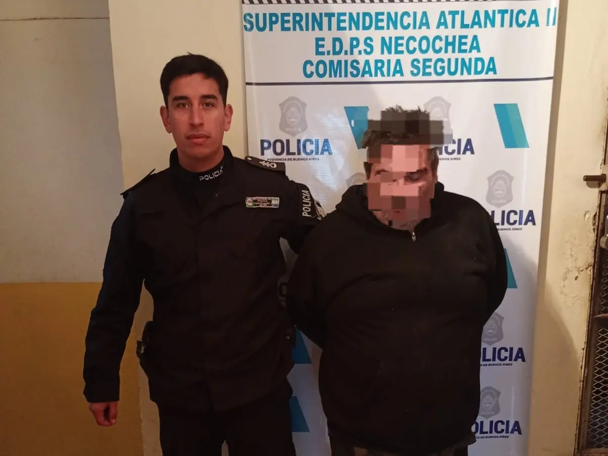 El hombre fue detenido