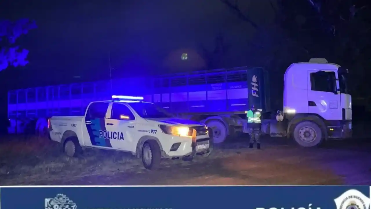 Infraccionan a dos camiones por dañar caminos tras las lluvias en Estación Faro