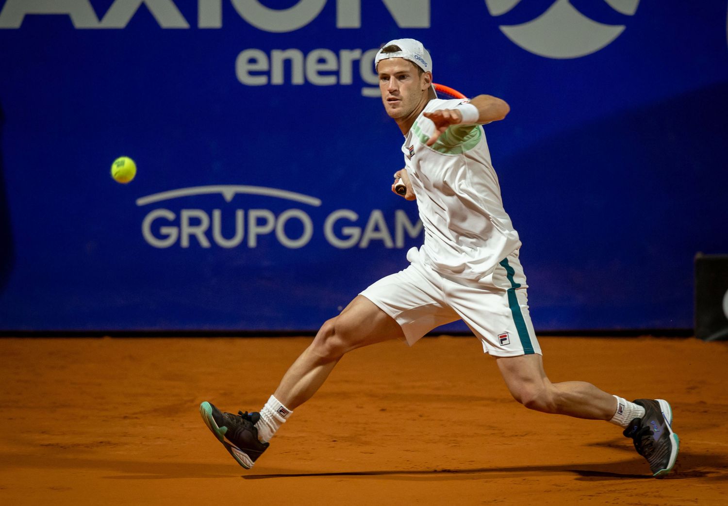 Schwartzman se metió en la final y buscará retener el título.