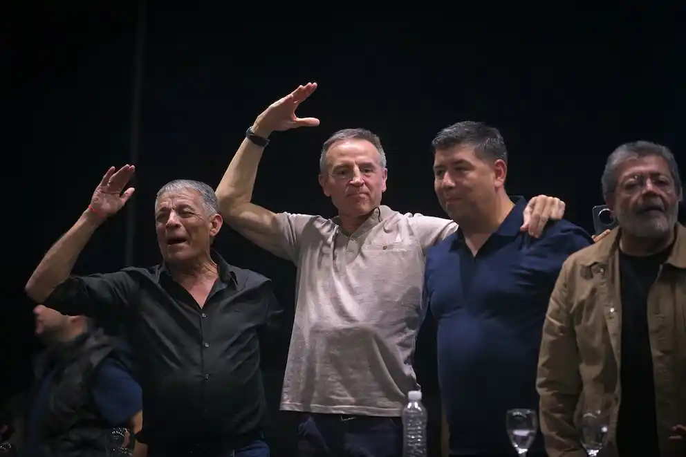 La CGT confirmó un paro general el día que se trate la reforma laboral en Diputados y el transporte se pliega