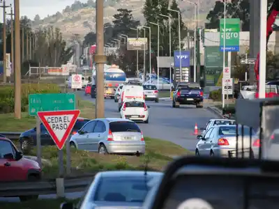 Desde el Observatorio Vial registraron una baja en los accidentes de la rotonda de Espora tras la colocación de señalética.