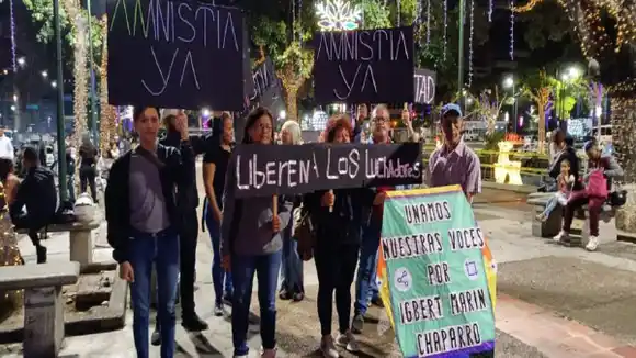 AMNISTÍA PARA LOS PRESOS POLÍTICOS piden familiares como regalo de Año Nuevo