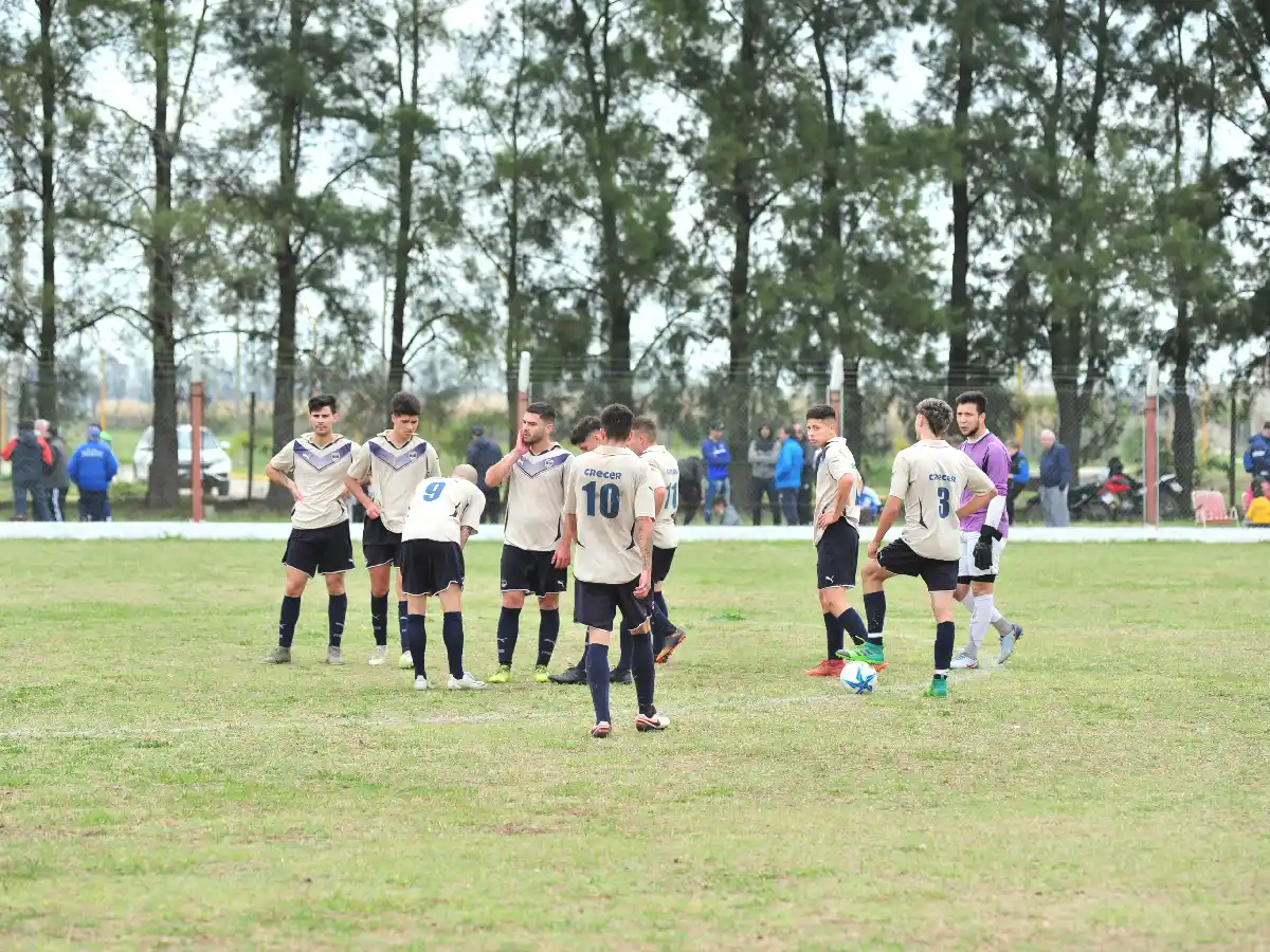 Sportivo y Crecer se presentan ante su gente