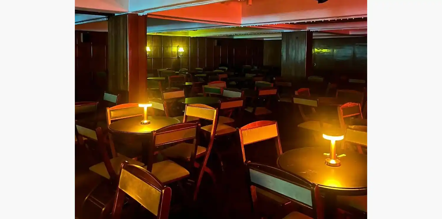 Música internacional para el fin de semana del 14 y 15 en Bajo Tierra.