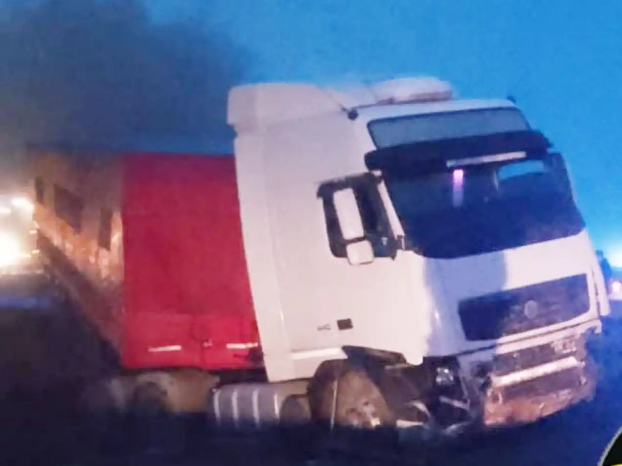 Camionero de Concordia protagonizó un siniestro en la Autovía Artigas