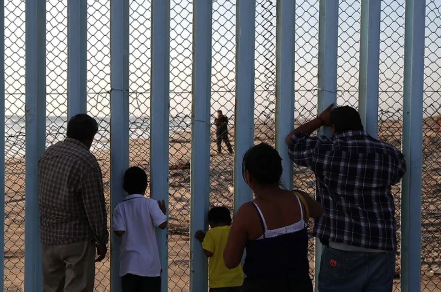 México invertirá millones de dólares para fortalecer las fronteras con EEUU