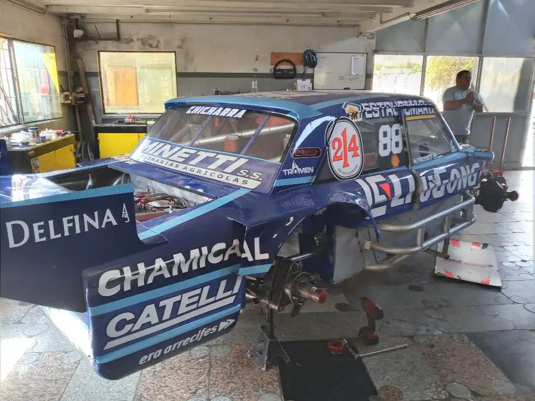 Los trabajos en el Falcon de Trosset.