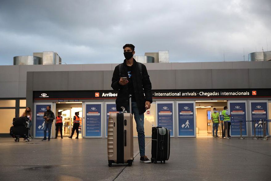 Estados Unidos: un aeropuerto no pedirá más pasaporte