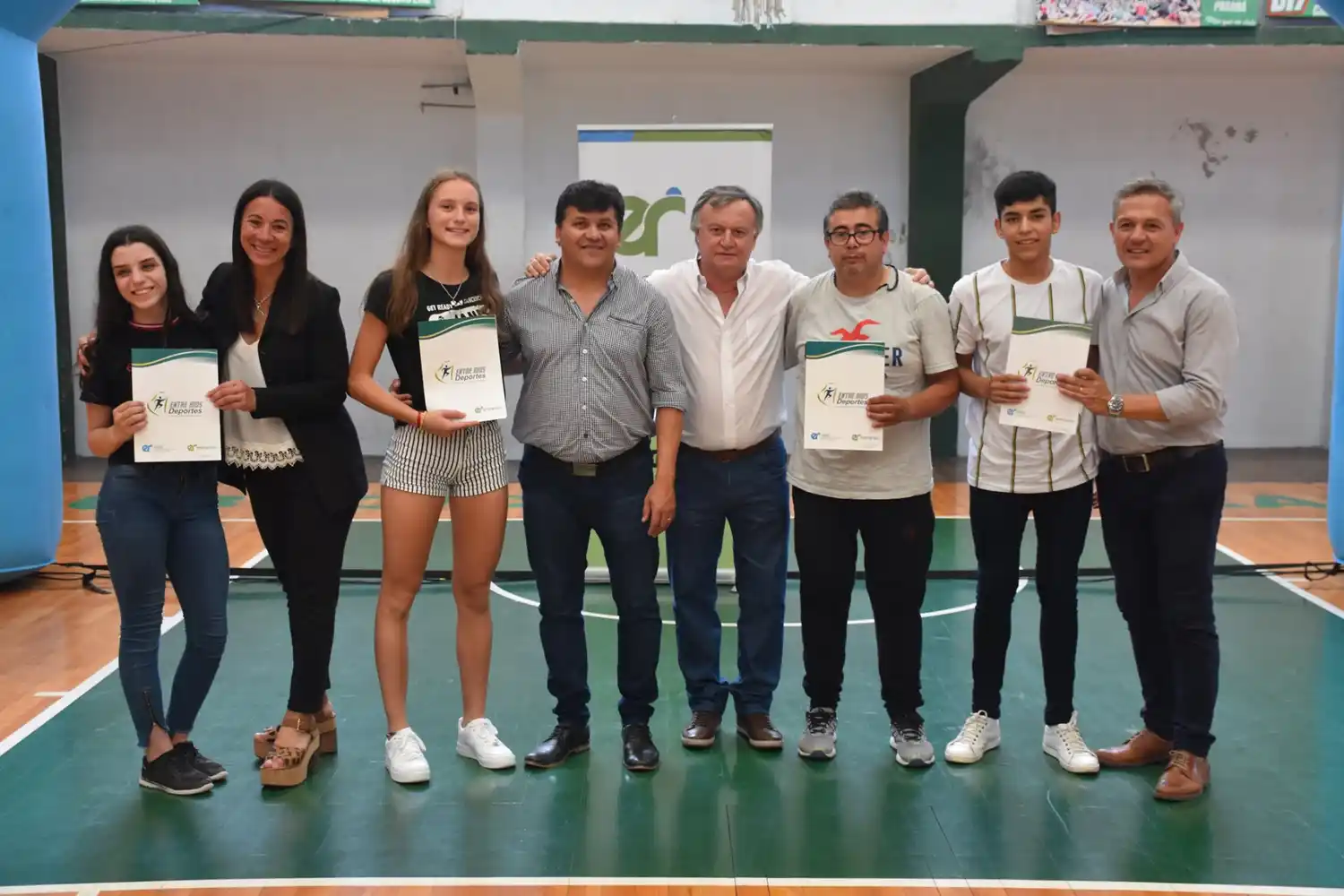 La campeona sudamericana Valentina Pretto recibió una beca de la Provincia