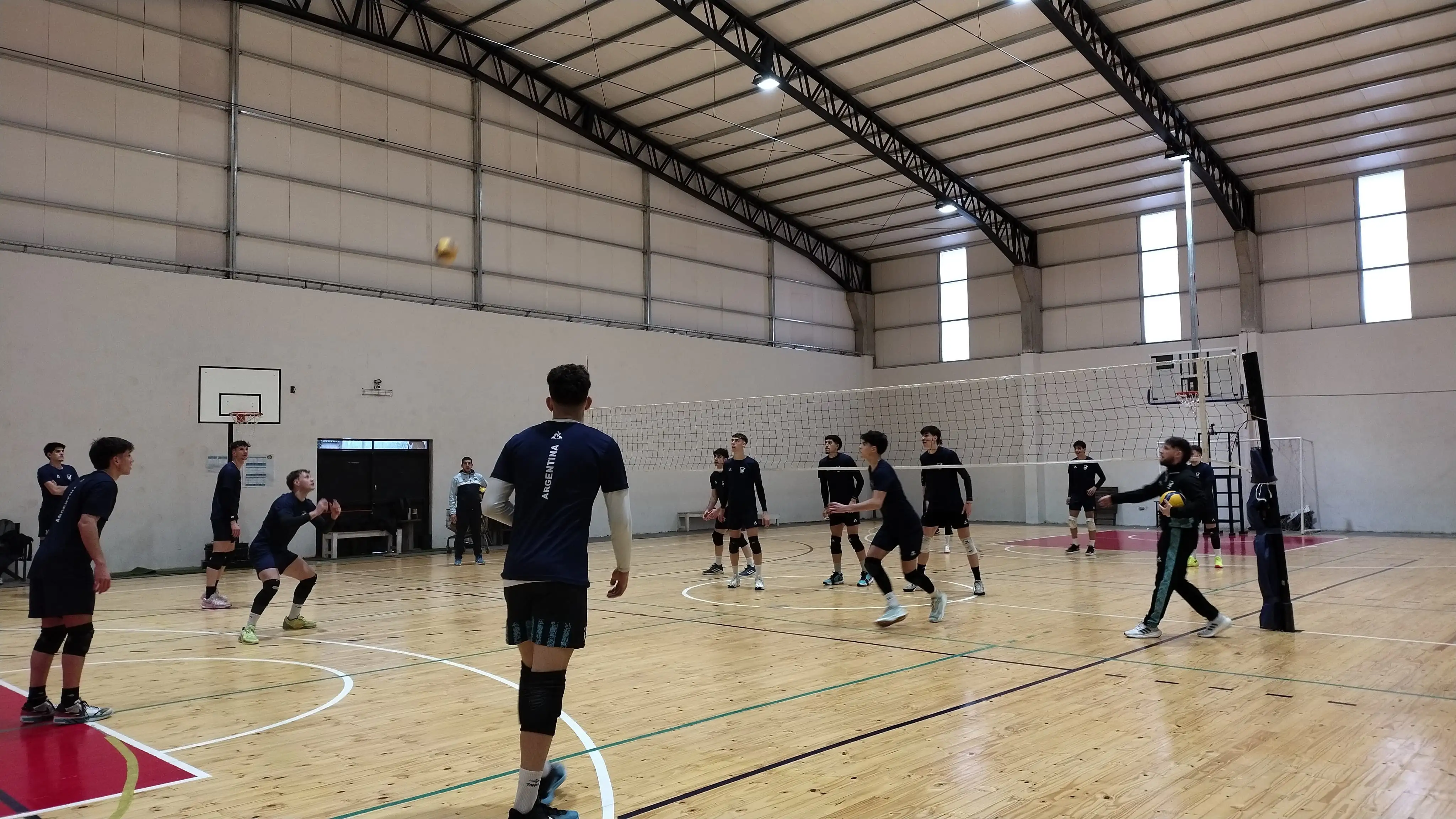 La selección nacional sub 21 se mueve en Tandil.