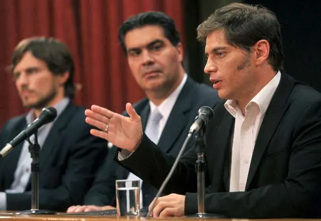 Kicillof: "Empresas de insumos se comprometen a retrotraer precios al 21 de enero"