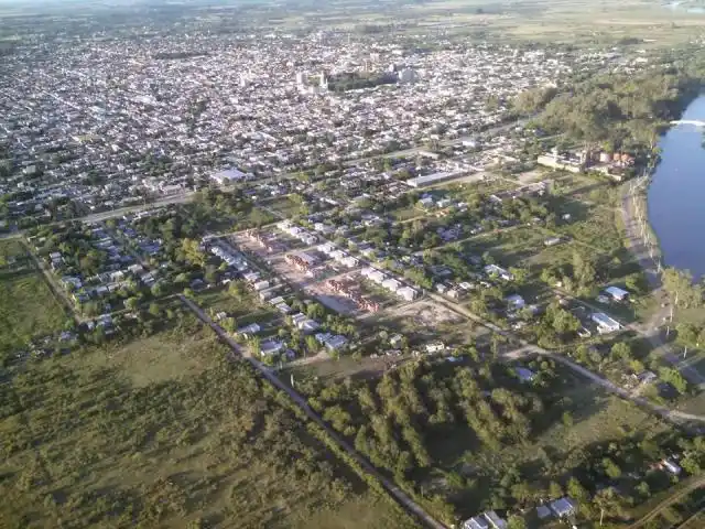 Autoridades analizaron el desarrollo del parque industrial de Gualeguay
