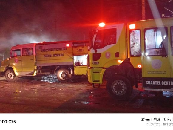 Dramático incendio en Mar del Plata: un hombre logró salvarse a tiempo