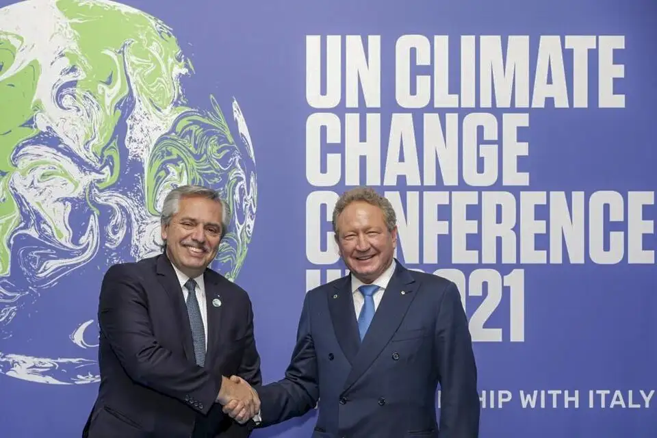 Alberto Fernández y el presidente de la empresa australiana Fortescue, Andrew Forrest.