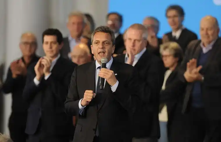 Se otorgará una suma fija a trabajadores y jubilados