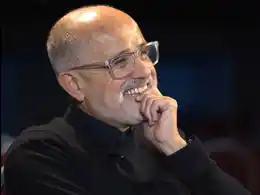 Dani Arcucci, el biógrafo de Maradona, llega a Hernández