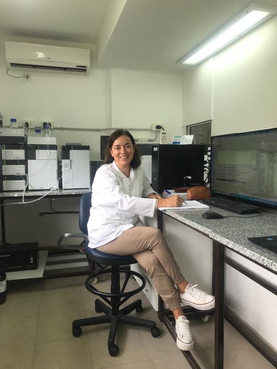 Un equipo de investigadores tandilenses está desarrollando un innovador collar antiparasitario