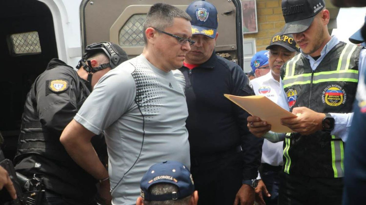 Autoridades venezolanas entregaron a Colombia cinco delincuentes de alta peligrosidad