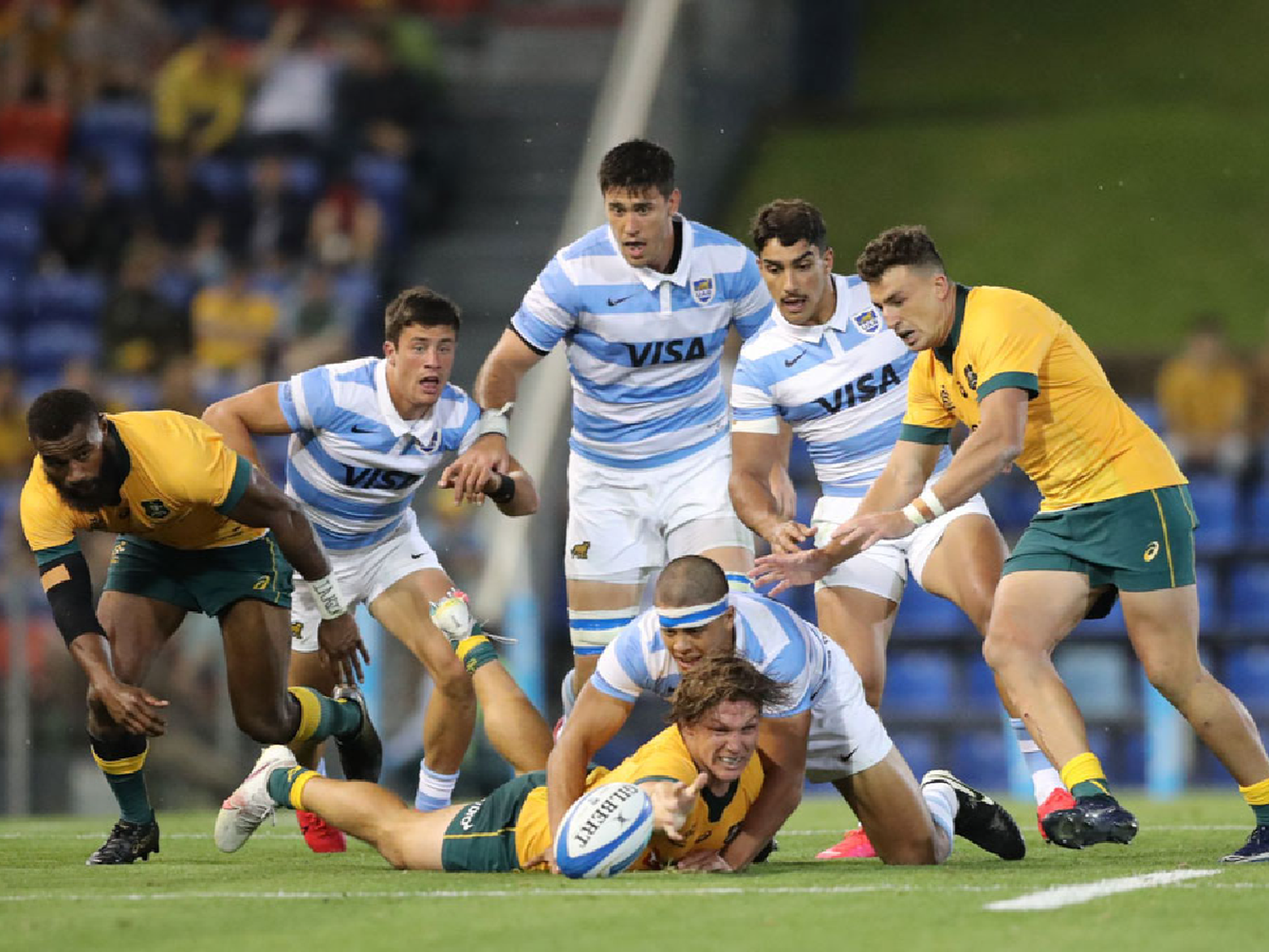 Los Pumas debutan frente a Francia
