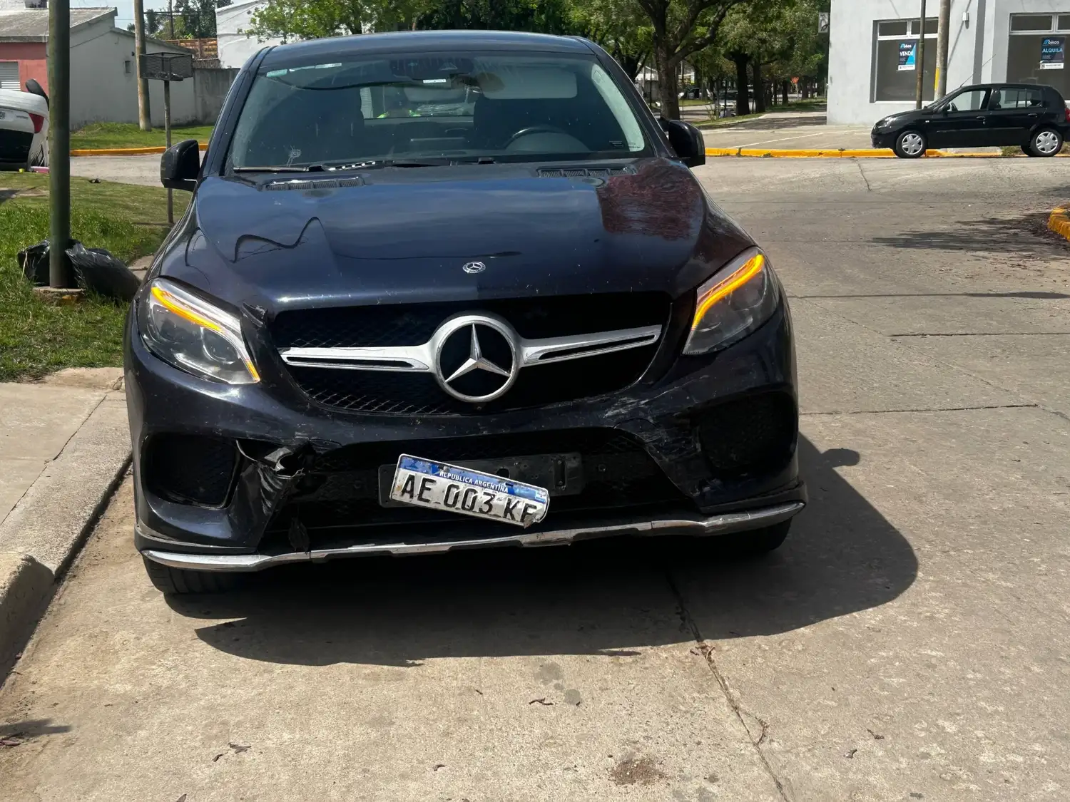 Impactante accidente en Aconcagua y Barcelona: un auto terminó con las cuatro ruedas para arriba - 2